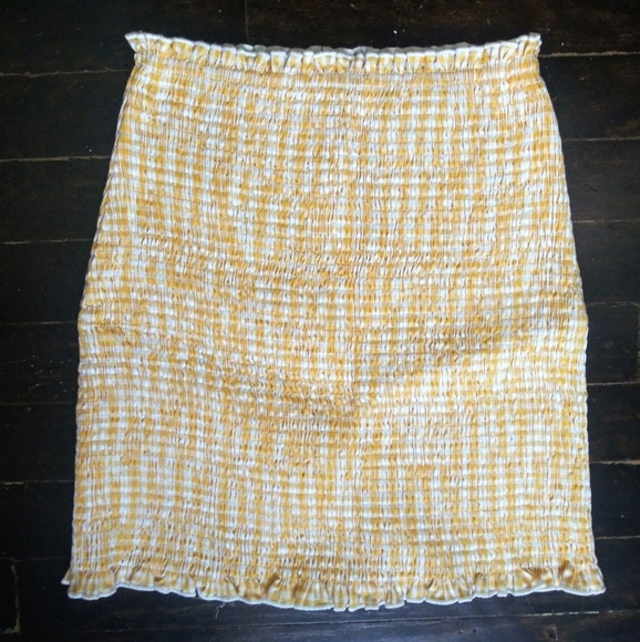 🌻Sunny form-fitting comfy skirt🌻 - Picture 2 of 4